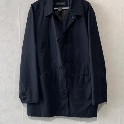 Men’s Banana Republic Rain Coat, Size L