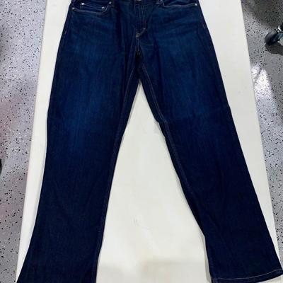 Men’s Straight Leg Banana Republic Travel Jeans, Slim Fit