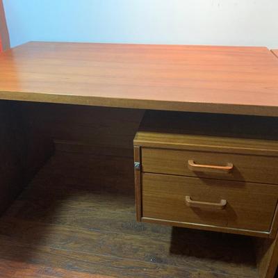 MCM Teak Desk w/ Drawers