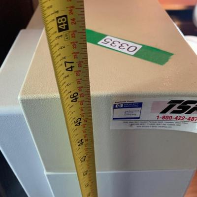 HP DesignJet 450C Large Format Printer