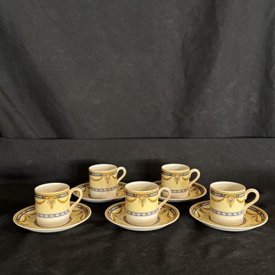 Crown Ducal, Wedgewood, and Copeland Spode China (DR-DZ)