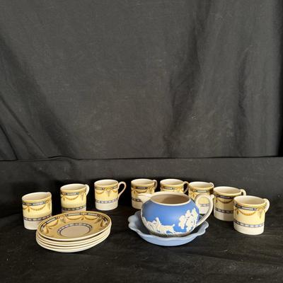 Crown Ducal, Wedgewood, and Copeland Spode China (DR-DZ)