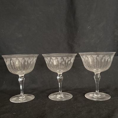 Art Deco Glassware (DR-DZ)