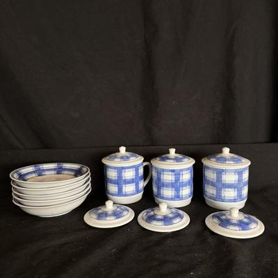 IDG Blue and White Plaid Dishware (DR-DZ)