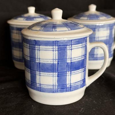 IDG Blue and White Plaid Dishware (DR-DZ)