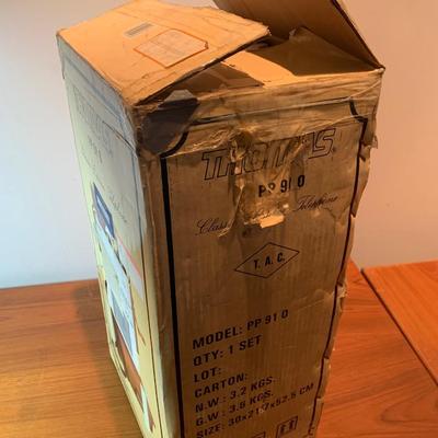 Thomas Antique Look Fully Functional Phone