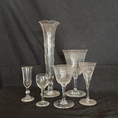 Cordial Glassware w/ Etching and More (DR-DZ)