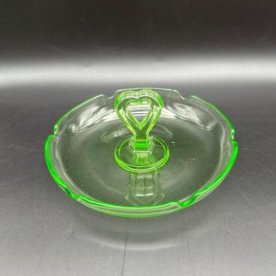 Vintage URANIUM Glass Heart Handle Ashtray/Trinket Dish