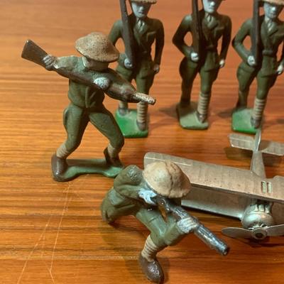 Hand Painted Lead Soldiers Lot