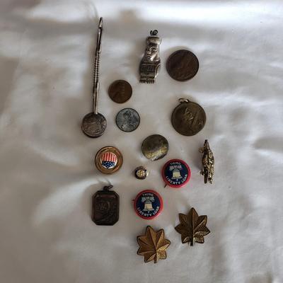 Interesting Antique Coins and Pins (DR-KD )