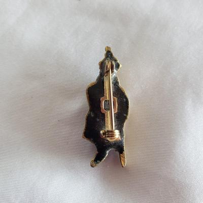 Interesting Antique Coins and Pins (DR-KD )