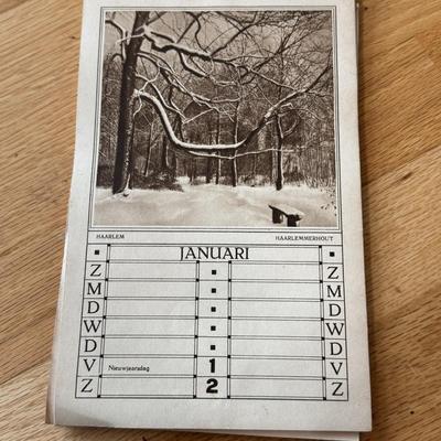 Vintage Photo Albums, Greeting Cards, and Other Precious Papers (DR-DZ)