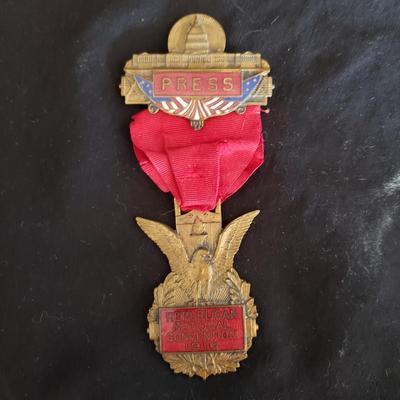 Antique Press Pins (DR-KD)