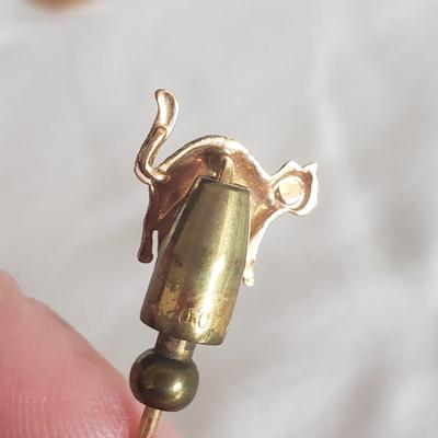 14K Gold/Diamond Cloak Pins (DR-KD)