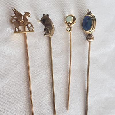 14K Gold/Diamond Cloak Pins (DR-KD)