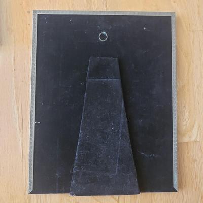 Unique Vintage Frames and More (LR-KD)