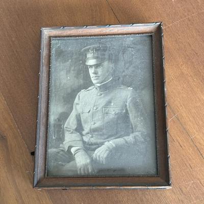 War Memorabilia (DR-DZ)