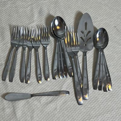 Lot 275 MCM Flatware