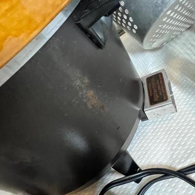 Lot 283 Crock pot