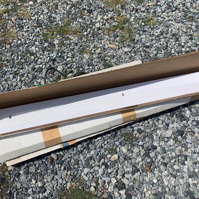 Shop Fluorescent Lights Lot
