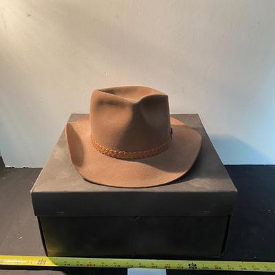 Vintage Dynafelt Outback Hat