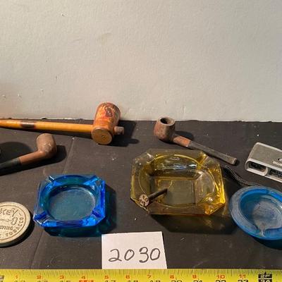 Vintage Smoking Lot