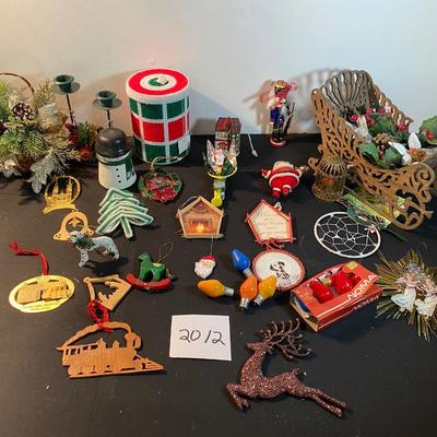 Christmas Decor Lot