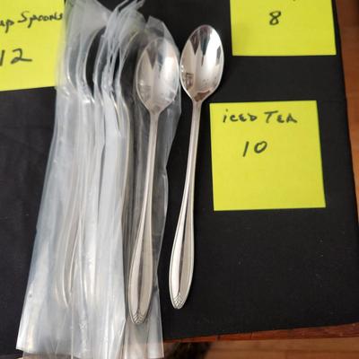 100 Pieces Lenox Stainless 18/10 Flatware & Serving Utensils