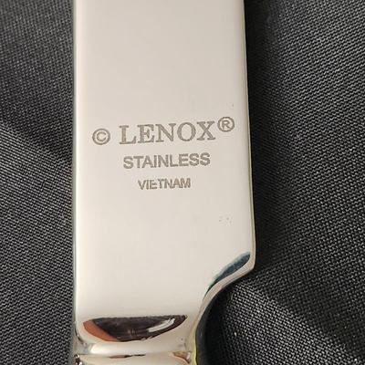 100 Pieces Lenox Stainless 18/10 Flatware & Serving Utensils