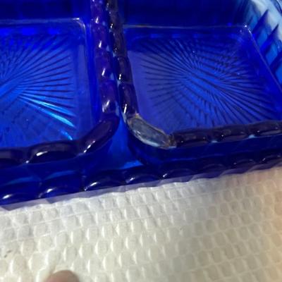 Lot 300 Cobalt Tray set