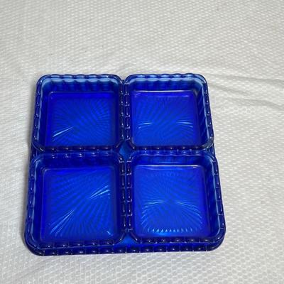 Lot 300 Cobalt Tray set