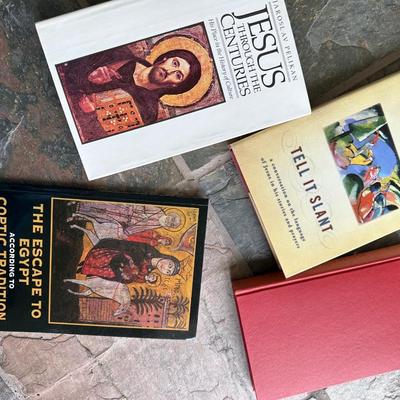 Book lot B