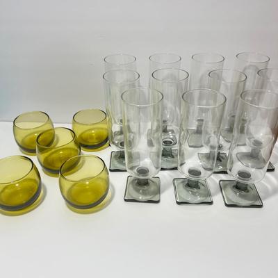 Lot 2 Sets Vintage Glasses Cups Barware