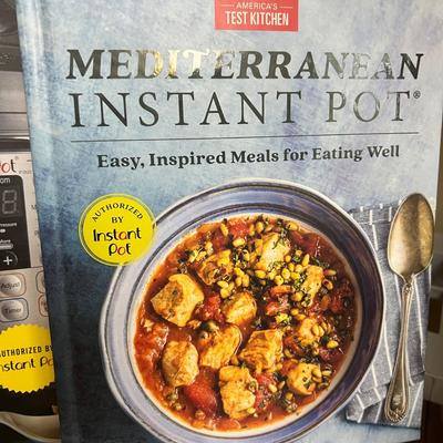 Instant Pot w Cook Books