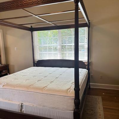 Four Post Wood Bed Frame with King Simmons Mattress