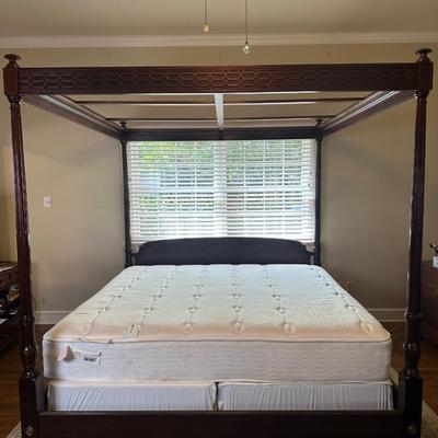 Four Post Wood Bed Frame with King Simmons Mattress