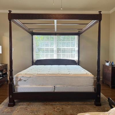 Four Post Wood Bed Frame with King Simmons Mattress
