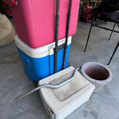 COOLER LOT