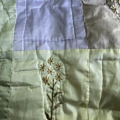 Queen/ Full Comforter Set