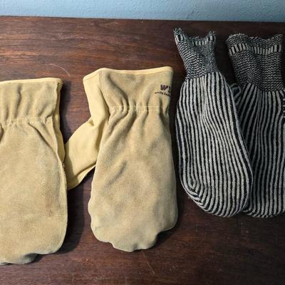 Leather Mittens with Wool Liners