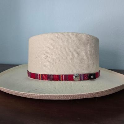 Wrangler 5 Star Ladies Hat with Box