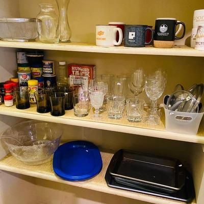 Lot 2: Kitchen Pantry Selection