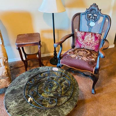 Lot 11: Home Decor & More