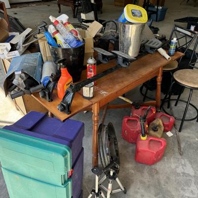 GARAGE TABLE, DRESSER LOT