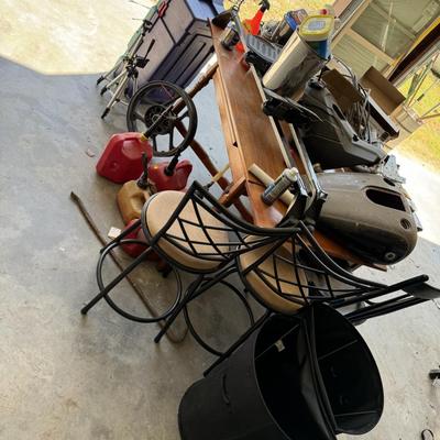 GARAGE TABLE, DRESSER LOT