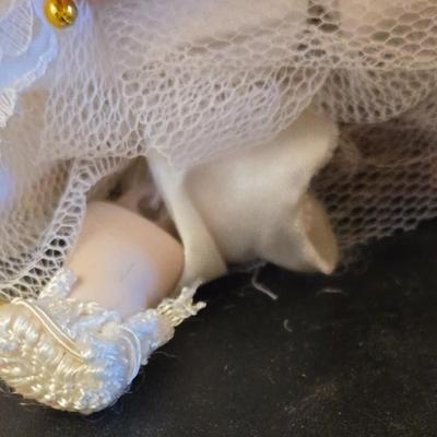 Vintage Doll Deco