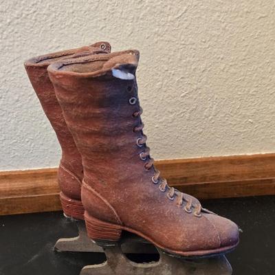 Resin Ice Skates Deco #1