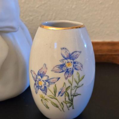 (4) Small Porcelain Vases