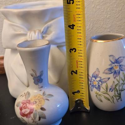 (4) Small Porcelain Vases