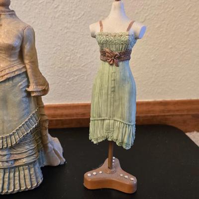 (3) Resin Dress Forms Deco